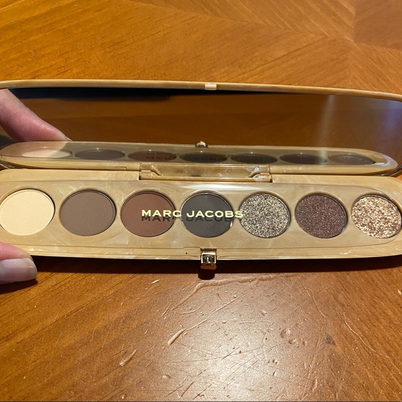 Marc Jacobs Eye-Conic Eye Palette Fine Grind - Picture 3 of 16